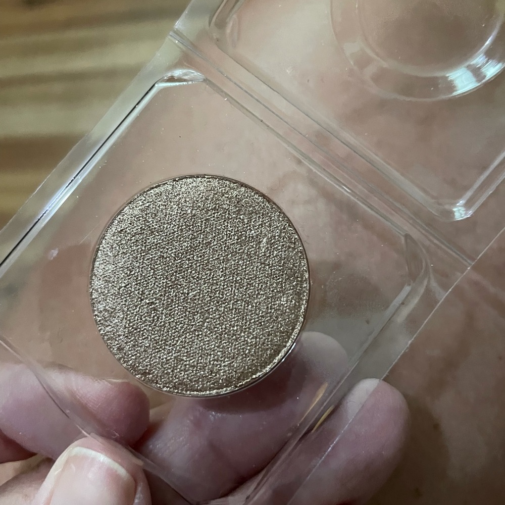 Eyeshadow